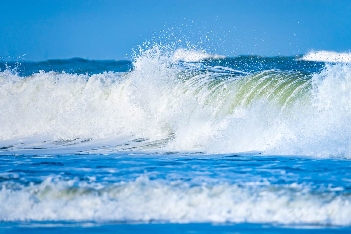 高潮・高波はどんな現象？発生原因や被害、必要な備えを学ぼう | 防災新聞